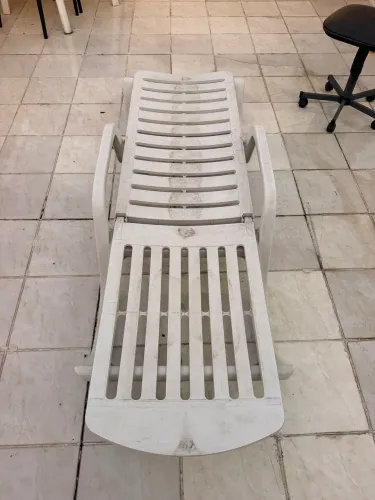 Cadeira espreguiçadeira para tomar sol 