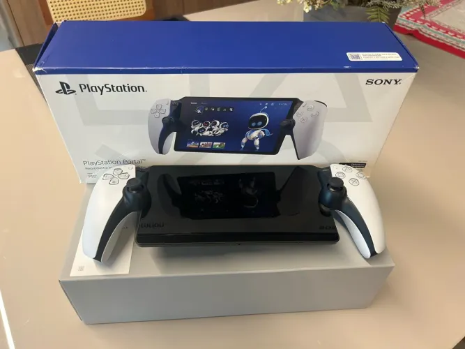 PlayStation Portal Sony Original - Seminovo, com Caixa e sem Avarias