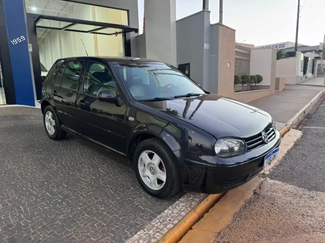 Volkswagen Golf 1.6 MI/ 1.6 MI Gener./black & Silver 2005