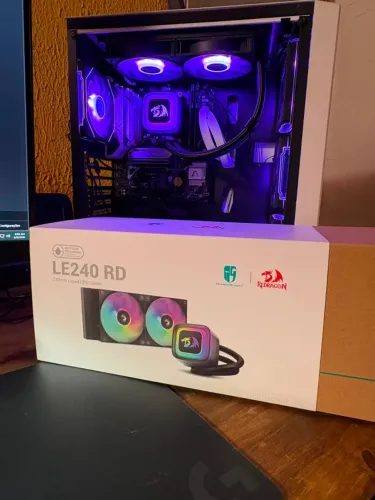 Watercooler - Deepcool x Redragon LE240 RD