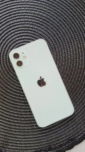 Vendo Iphone 12, 64 gb, todo original