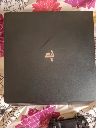 Ps4 pro usado