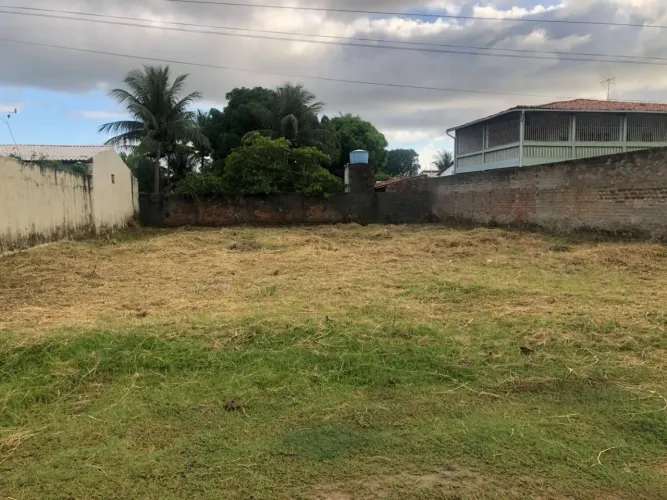 Terreno Exclusivo 550 m² a 200 Metros da Praia em Ipioca