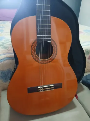 Violao yamaha cx 40