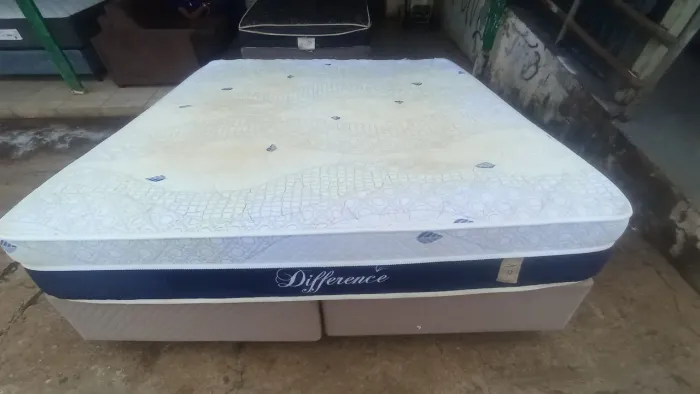 Cama box super king size Colchão molas ensacandas bambú dividimos TB cartão 