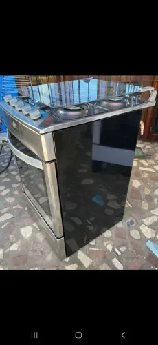 Fogão funcionando perfeitamente lindo bocas e forno ok acendimento manual  Faço entrega 