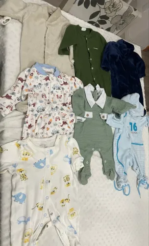 Lotinho ,lote Roupas infantil menino TAM RN e P
