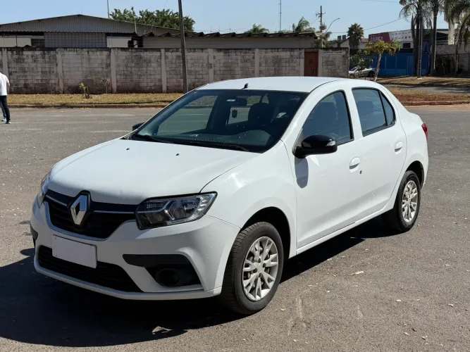 Renault Logan Zen Flex 1.0 12V 4P Mec. 2024