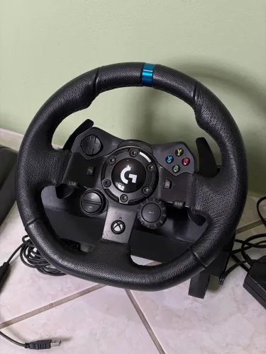 Volante Logitech G923 + Câmbio e travas para cadeira