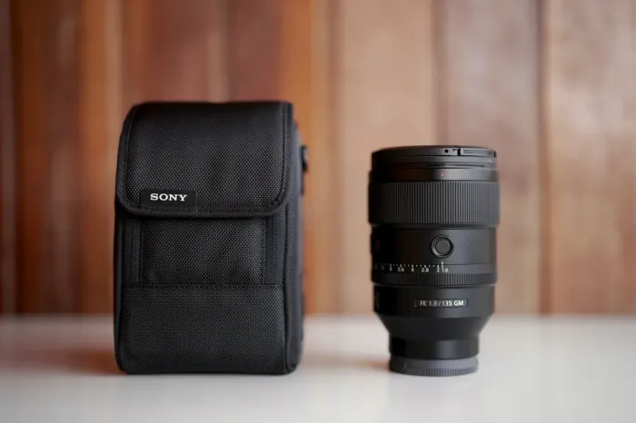 Lente Sony FE 135mm f/1.8 GM G Master