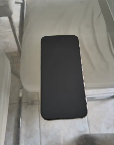 iPhone 15 pro 128 gb