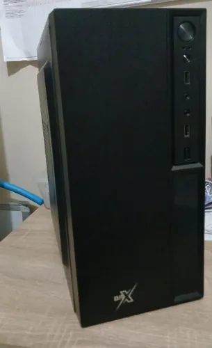 PC Gamer Xeon básico superbarato