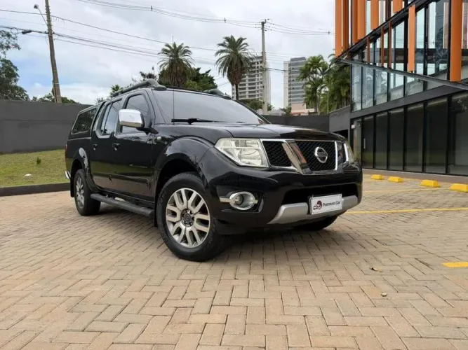 Nissan Frontier SL CD 4X4 2.5tb Diesel AUT 2014