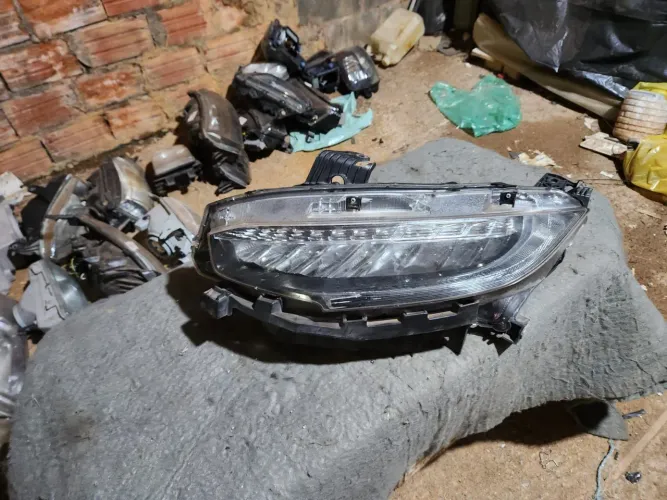 Farol esquerdo Civic G10 touring 17/19 ORIGINAL