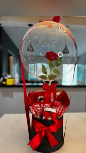 Cesta de cafe , chocolate buque de rosas * 