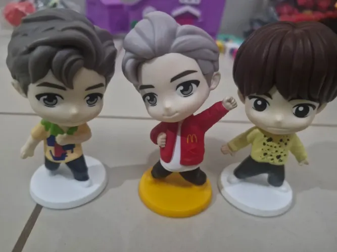 Miniaturas Action Figure BTS