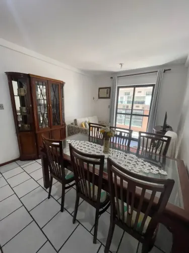 Apartamento com 1 quarto mais dependência para aluguel fixo no Centro de Cabo Frio