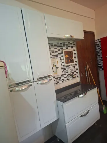 Vendo jogo de cozinha completo da marca itatiaia seme novo *