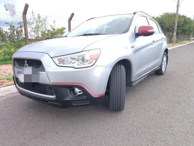 Mitsubishi ASX 2.0 16V 4X4 160cv Aut. 2011