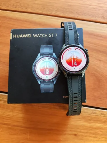 Huawei watch GT7 (nota fiscal + 1 ano de garantia) aberto somente para teste.