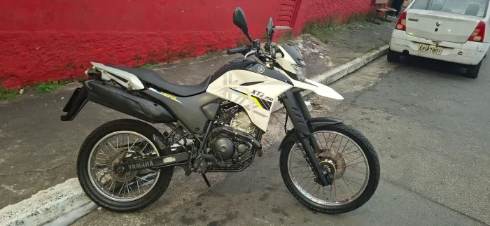 Yamaha XTZ Lander 250cc 