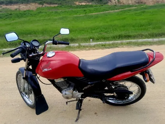 Oportunidade! Compre sua moto agora.