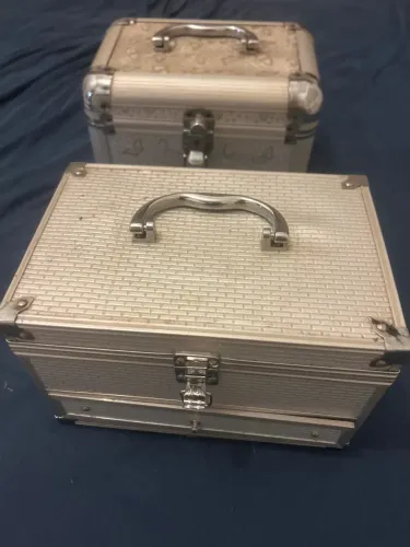 Kit maletas metalizadas prateadas mulher modernas