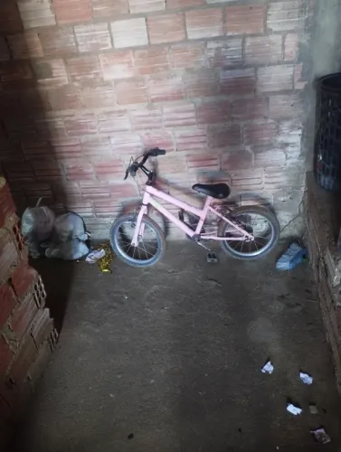 Bicicleta infantil estou vendo 100,reais