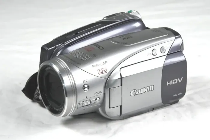 Câmera Canon Hv20 - Prata