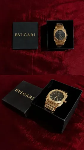 Relógio Bvlgari Octo Finíssimo Dourado.