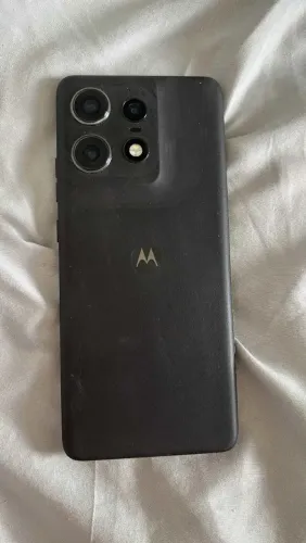celular Motorola Edge 50 pro bom estado