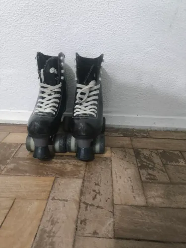 Patins Quad Hondar Cherry Preto Brilhante tamanho 34