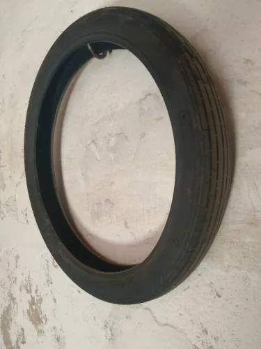 Pneu 2.50-17 moto