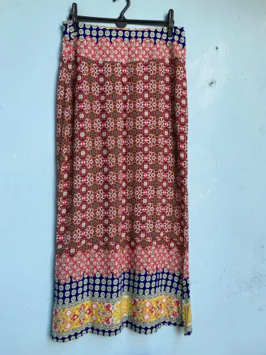 Saia Feminina Longa Vermelha Estampada, Tam M (Nova)