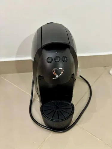 Cafeteira Luna espresso três corações
