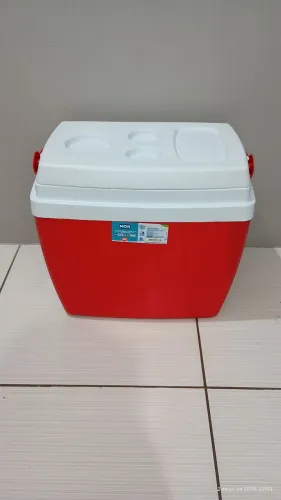 Caixa térmica (cooler) 34 litros vermelha mor. Usada apenas uma única vez