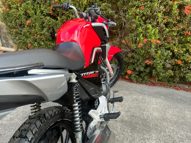 Honda CG 160 Titan 2022 Extra - Apenas 12.738 km (Aceito Cartão e Financio)
