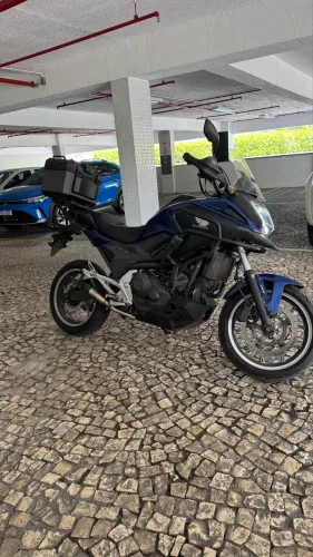 NC 750 perfeito estado