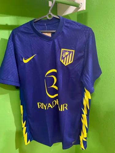 Camisa do atlético de Madrid
