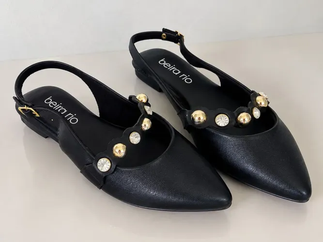sapatilha slingback de bico fino