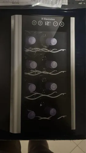 Adega Electrolux