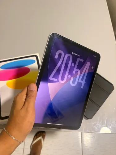 iPad 11