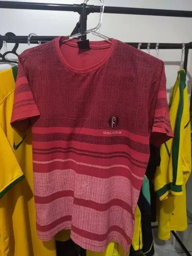 Camisa Aquafire Usada Tamanho P 