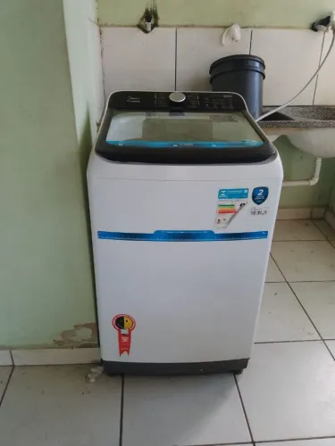Máquina de lavar Midea 13kg