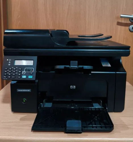 Impressora a laser HP M1212