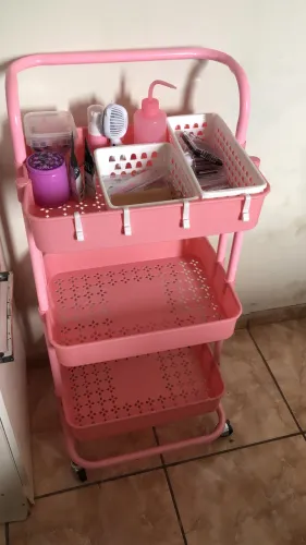Carrinho auxiliar na cor rosa