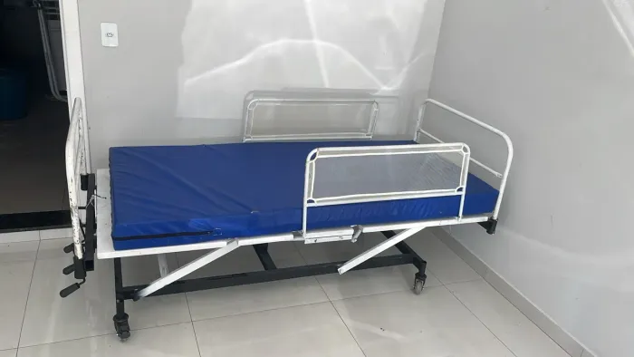 Cama 3 manivelas completa