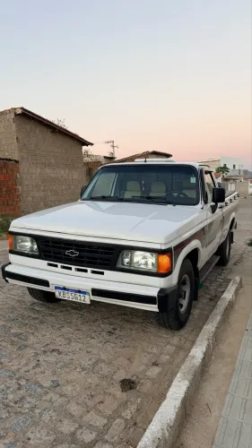 Chevrolet D-20 S / Luxe 3.9/4.0 Diesel 1995
