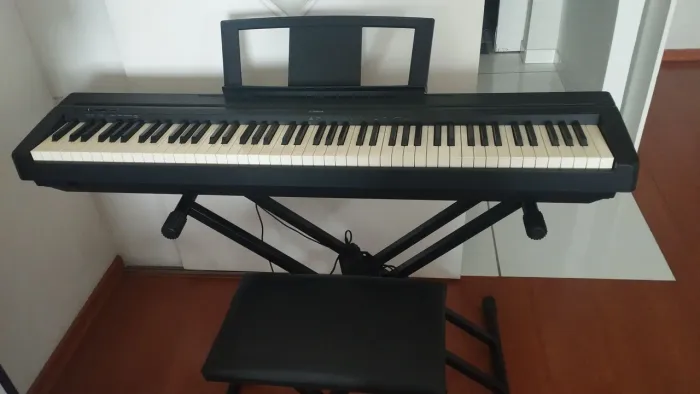 Piano Digital YAMAHA