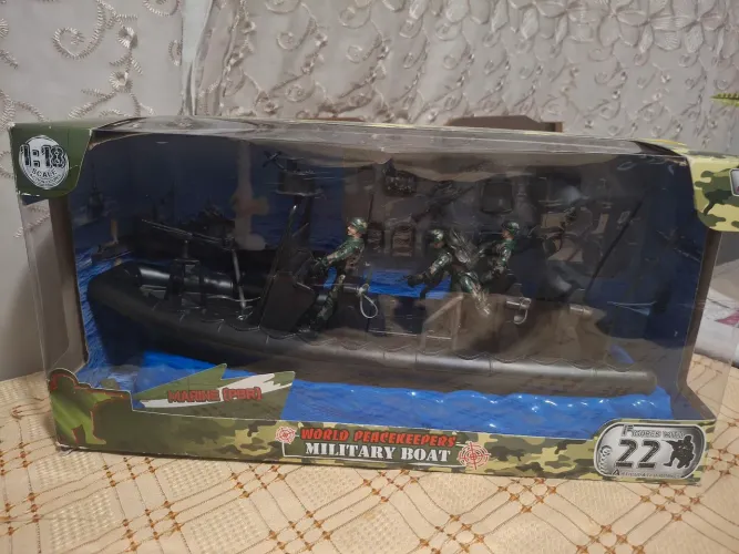 Conjunto Lancha World Peacekeepers / Comandos em Ação